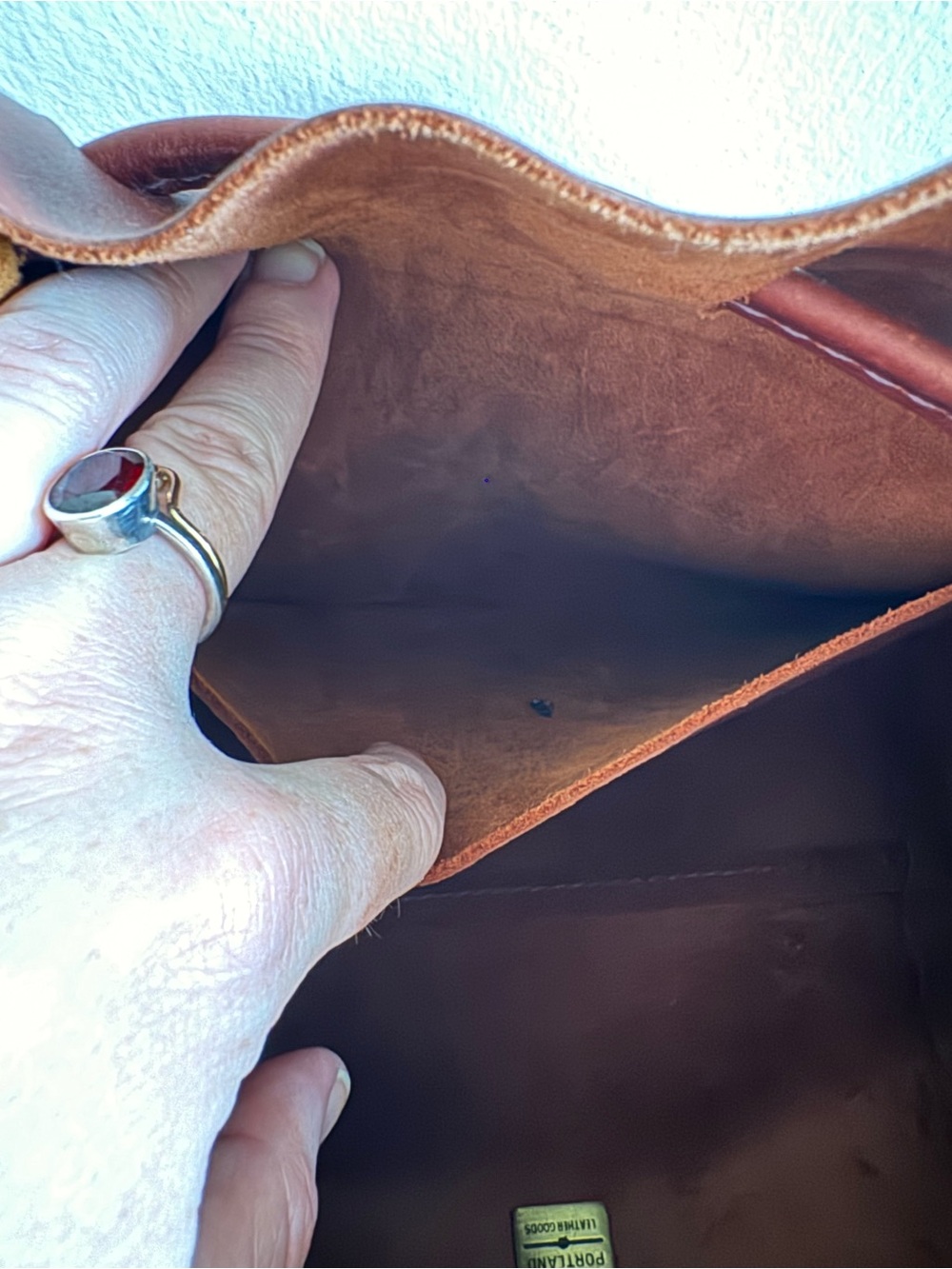 Portland Leather ‘Nest’ Bucket Bag - Picture 7 of 9
